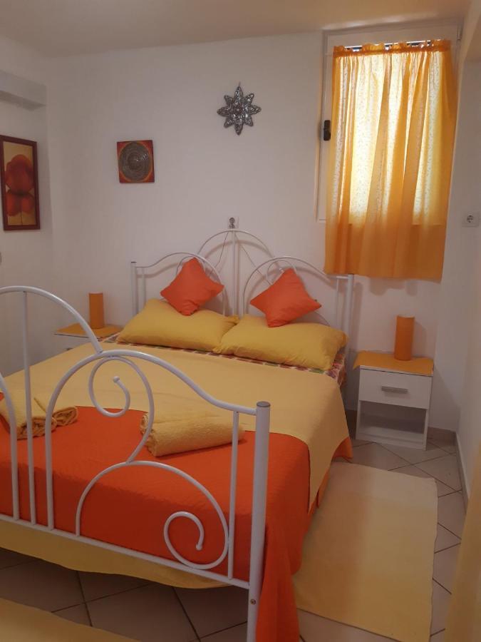 Apartments Palm House روفينج الغرفة الصورة