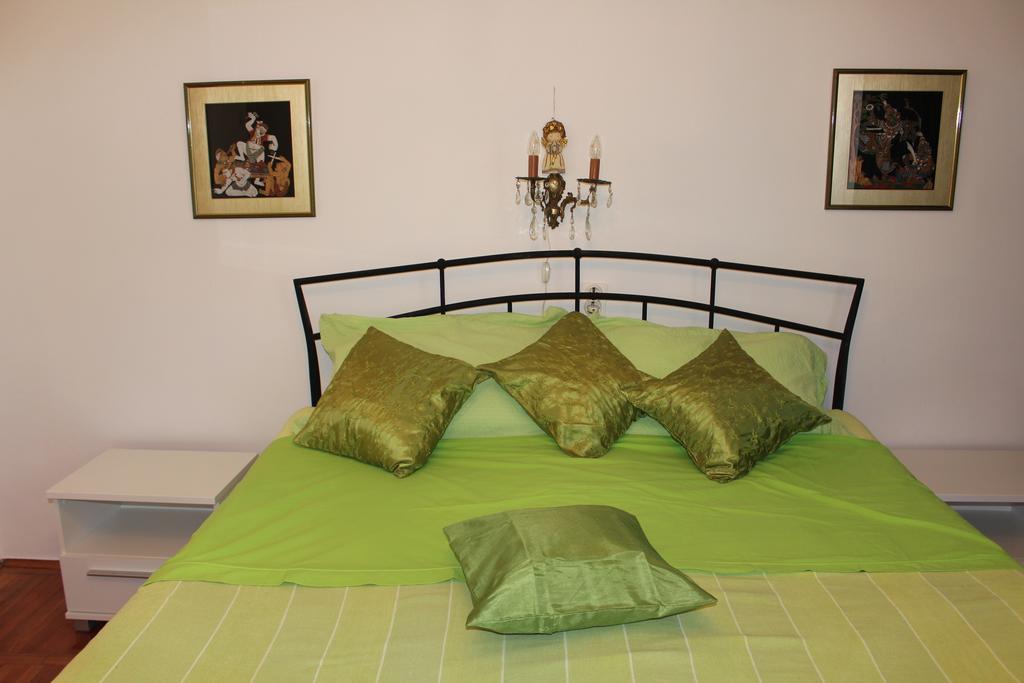Apartments Palm House روفينج الغرفة الصورة
