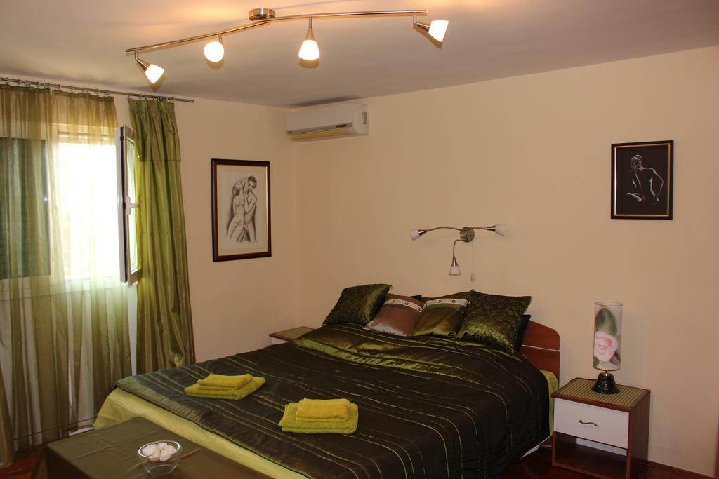 Apartments Palm House روفينج الغرفة الصورة
