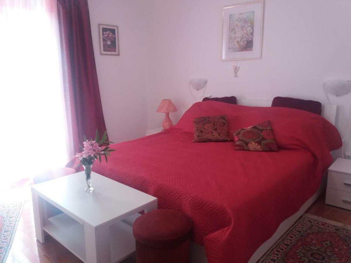 Apartments Palm House روفينج المظهر الخارجي الصورة