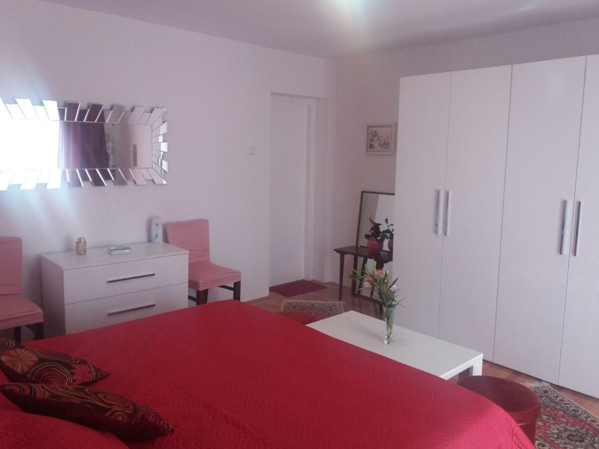 Apartments Palm House روفينج المظهر الخارجي الصورة